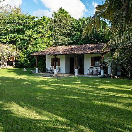 Nyne Hotels Rock Villa, Bentota Exteriör bild