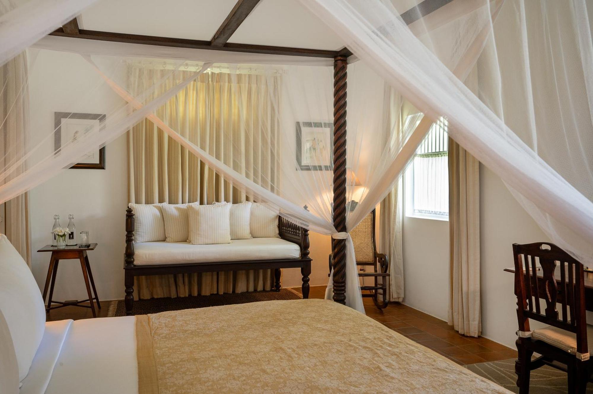 Nyne Hotels Rock Villa, Bentota Exteriör bild