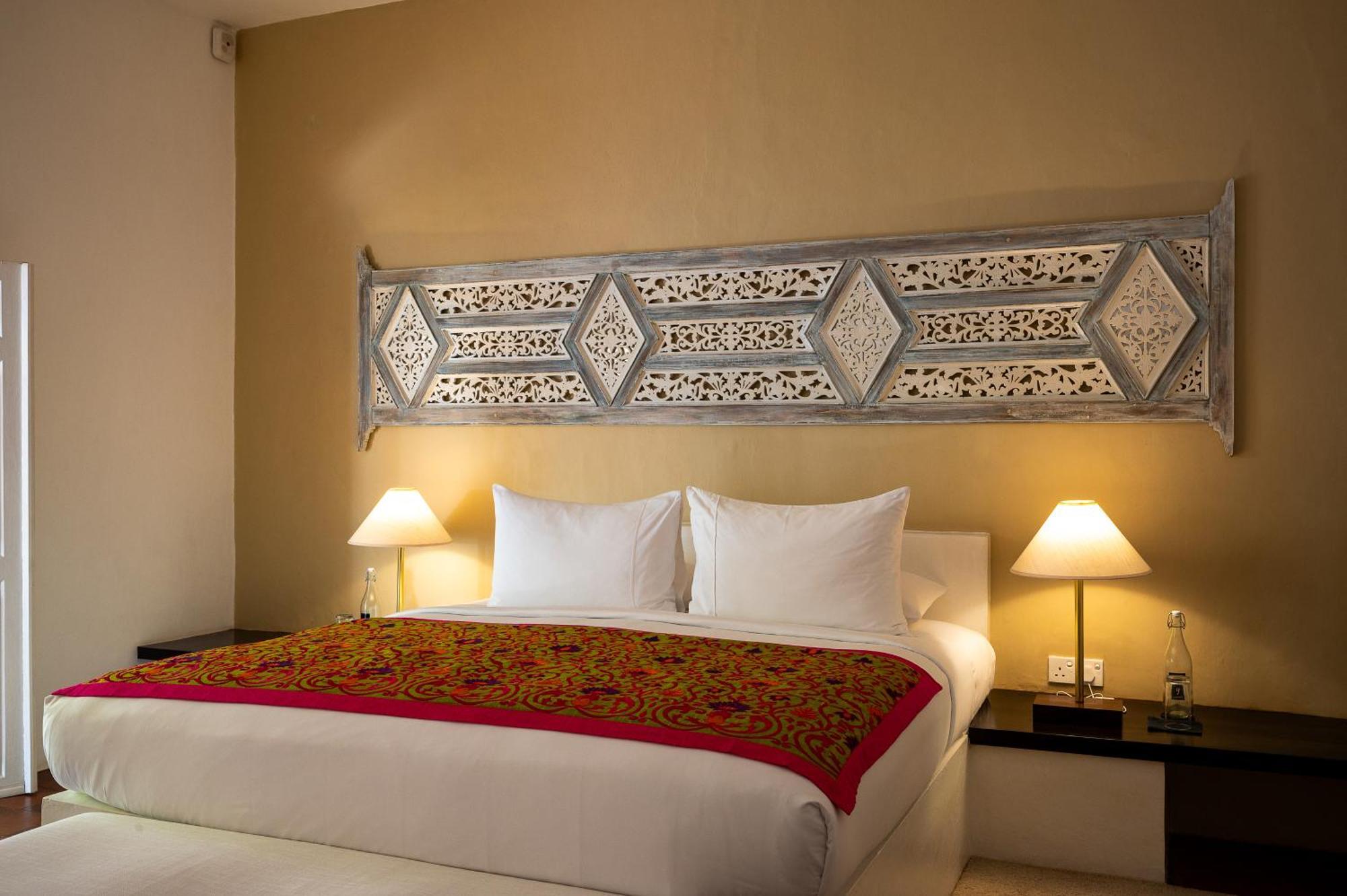 Nyne Hotels Rock Villa, Bentota Exteriör bild
